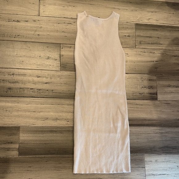 Forever 21 Lace-Up Ribbed Midi Dress - Light Gray - Picture 5 of 5